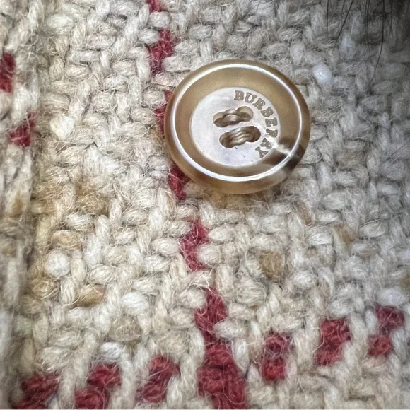 Burberry Tan Plaid Coat with Fur Collar - Picture 9 of 15